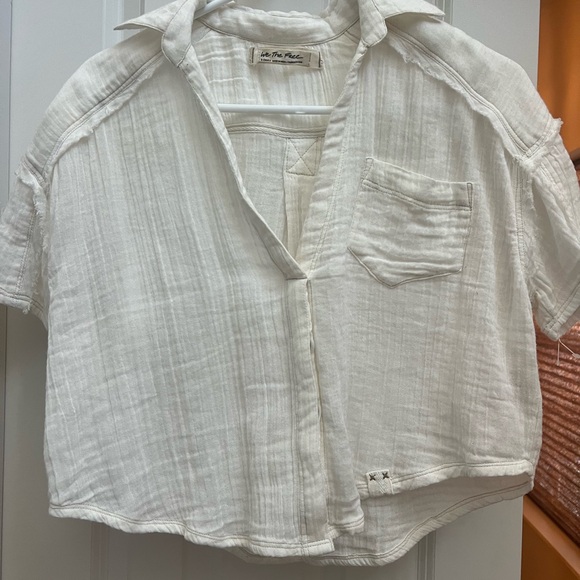 White free people line pull over short sleev top - Picture 2 of 3